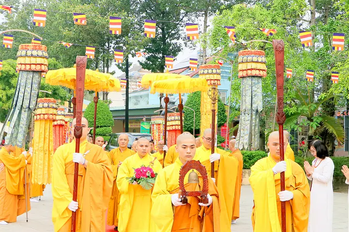 Giáo Hội Phật Giáo Việt Nam Tỉnh Bình Dương Trọng Thể Tổ Chức Lễ Kỷ Niệm 40 Năm Thành Lập Tỉnh Hội Phật Giáo Sông Bé - Bình Dương