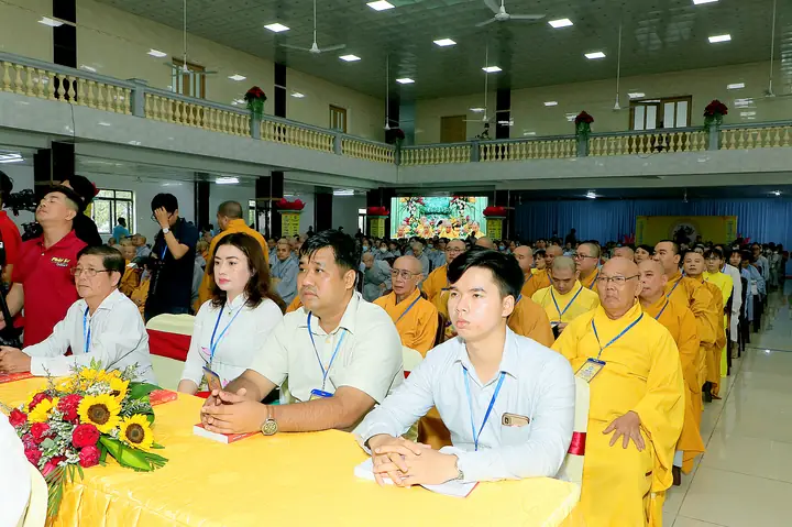 Giáo Hội Phật Giáo Việt Nam Tỉnh Bình Dương Trọng Thể Tổ Chức Lễ Kỷ Niệm 40 Năm Thành Lập Tỉnh Hội Phật Giáo Sông Bé - Bình Dương