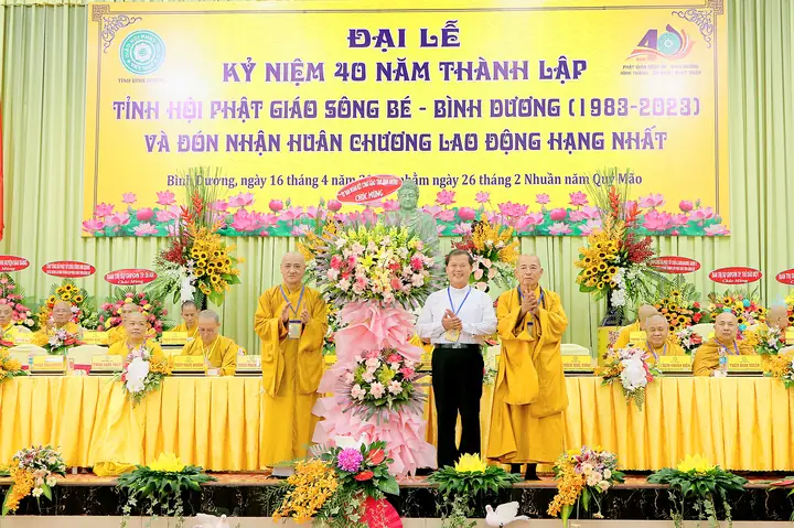 Giáo Hội Phật Giáo Việt Nam Tỉnh Bình Dương Trọng Thể Tổ Chức Lễ Kỷ Niệm 40 Năm Thành Lập Tỉnh Hội Phật Giáo Sông Bé - Bình Dương