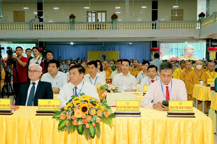 Giáo Hội Phật Giáo Việt Nam Tỉnh Bình Dương Trọng Thể Tổ Chức Lễ Kỷ Niệm 40 Năm Thành Lập Tỉnh Hội Phật Giáo Sông Bé - Bình Dương