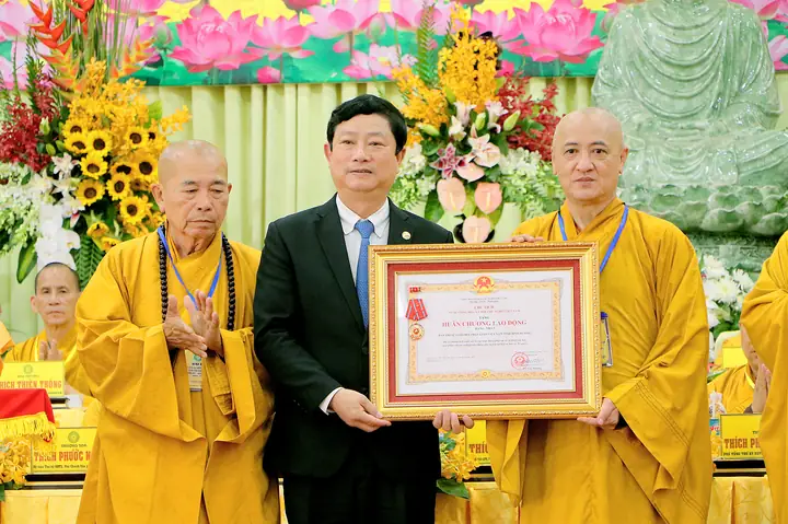 Giáo Hội Phật Giáo Việt Nam Tỉnh Bình Dương Trọng Thể Tổ Chức Lễ Kỷ Niệm 40 Năm Thành Lập Tỉnh Hội Phật Giáo Sông Bé - Bình Dương