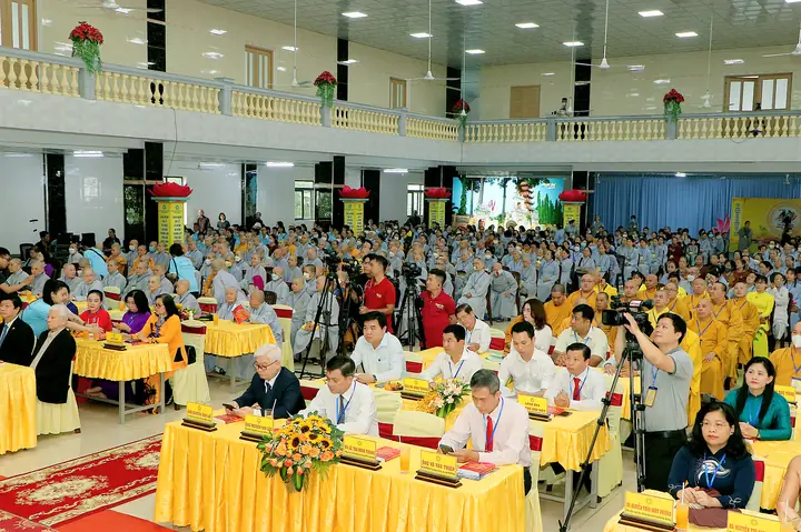 Giáo Hội Phật Giáo Việt Nam Tỉnh Bình Dương Trọng Thể Tổ Chức Lễ Kỷ Niệm 40 Năm Thành Lập Tỉnh Hội Phật Giáo Sông Bé - Bình Dương