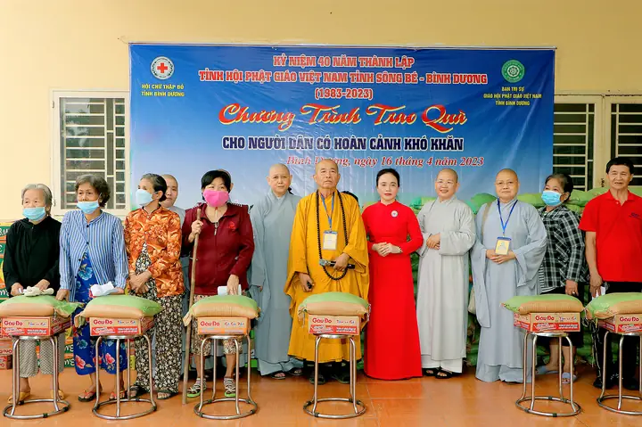 Giáo Hội Phật Giáo Việt Nam Tỉnh Bình Dương Trọng Thể Tổ Chức Lễ Kỷ Niệm 40 Năm Thành Lập Tỉnh Hội Phật Giáo Sông Bé - Bình Dương