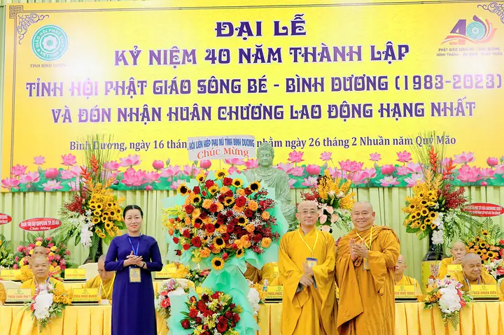 Giáo Hội Phật Giáo Việt Nam Tỉnh Bình Dương Trọng Thể Tổ Chức Lễ Kỷ Niệm 40 Năm Thành Lập Tỉnh Hội Phật Giáo Sông Bé - Bình Dương