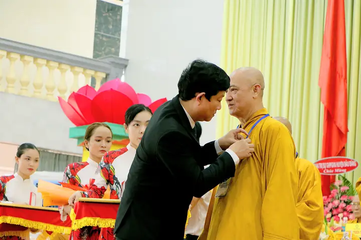 Giáo Hội Phật Giáo Việt Nam Tỉnh Bình Dương Trọng Thể Tổ Chức Lễ Kỷ Niệm 40 Năm Thành Lập Tỉnh Hội Phật Giáo Sông Bé - Bình Dương