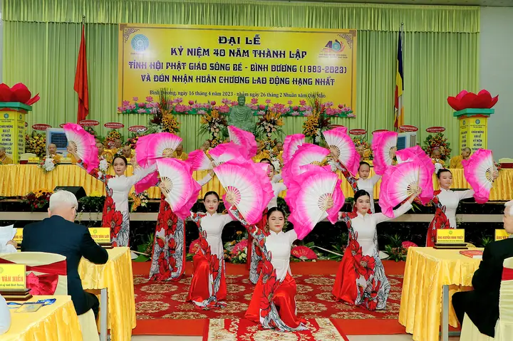 Giáo Hội Phật Giáo Việt Nam Tỉnh Bình Dương Trọng Thể Tổ Chức Lễ Kỷ Niệm 40 Năm Thành Lập Tỉnh Hội Phật Giáo Sông Bé - Bình Dương