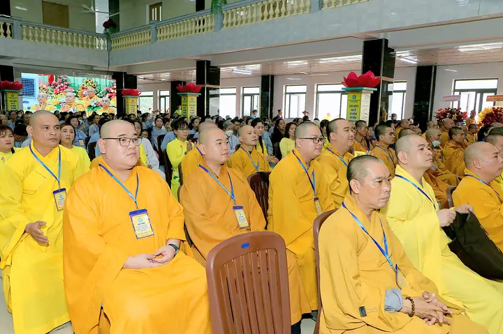 Giáo Hội Phật Giáo Việt Nam Tỉnh Bình Dương Trọng Thể Tổ Chức Lễ Kỷ Niệm 40 Năm Thành Lập Tỉnh Hội Phật Giáo Sông Bé - Bình Dương