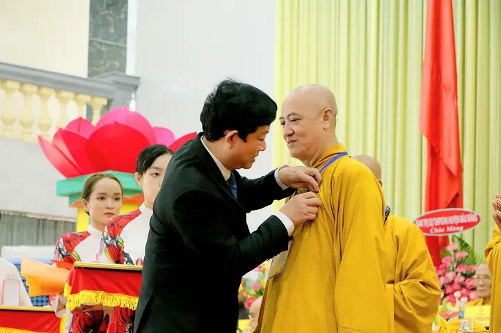 Giáo Hội Phật Giáo Việt Nam Tỉnh Bình Dương Trọng Thể Tổ Chức Lễ Kỷ Niệm 40 Năm Thành Lập Tỉnh Hội Phật Giáo Sông Bé - Bình Dương