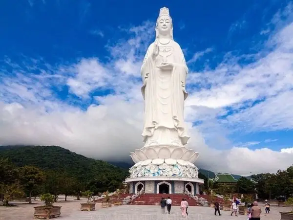 Nam Hải Phật Sơn Trung Quốc: Khám Phá Thánh Địa Phật Giáo Từng Gây Sốt Mạng Xã Hội