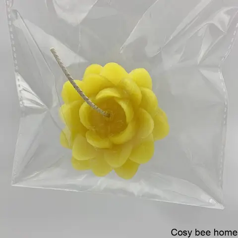 Mua Nến Bàn Thờ Ở Đâu Uy Tín?