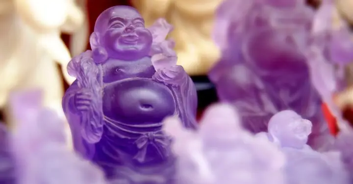 Các Ngày Tốt Thỉnh Phật Di Lặc Về Cho Gia Chủ