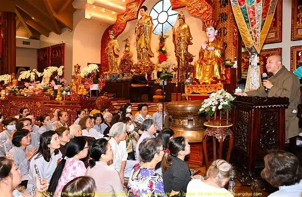 Nghe Giảng Kinh Phật Chùa Hoằng Pháp - Hướng Dẫn Chi Tiết Và Những Điều Cần Biết