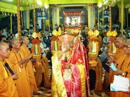 Nghi Lễ Phật Giáo Bình Định: Hành Trình Tâm Linh Qua Những Lễ Cúng Truyền Thống