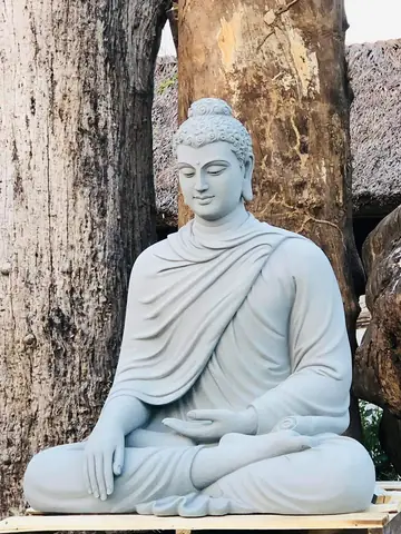 Phương Pháp Niệm Phật Là Có Căn Cứ Rõ Ràng Và Thành Tựu Đã Được Minh Chứng Bởi Các Vị Tổ Sư, Những Bậc Chân Tu Và Ngay Cả Cư Sĩ.