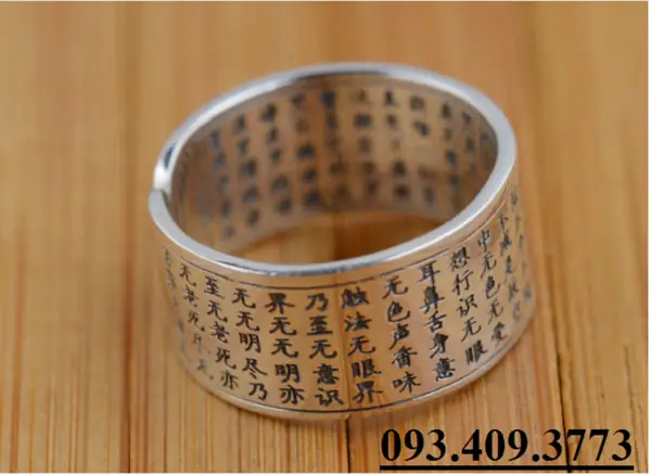 Nhẫn Khắc Bát Nhã Tâm Kinh Phật Giáo - Nh149