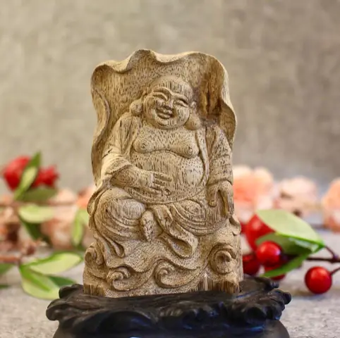 Những Điều Kiêng Kỵ Khi Đeo Mặt Phật Di Lặc - Trầm Hương An Nhiên