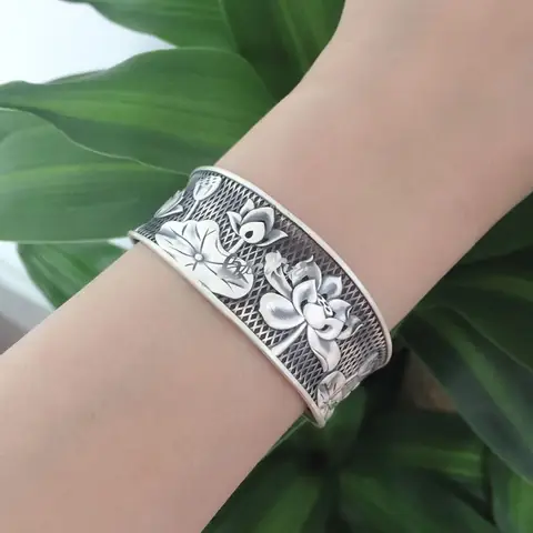 Vòng Hoa Sen 6 Chữ Thần Chú Nhà Phật Bạc Nguyên Chất