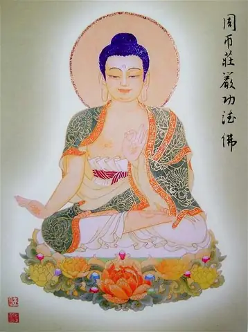 Chua-niem-phat-minnesota-chau-trap-trang-nghiem-cong-duc