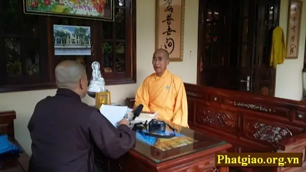 Đđ.thích Giác Nhàn Phải Tự Thân Sám Hối Tại Tịnh Thất Quan Âm 1