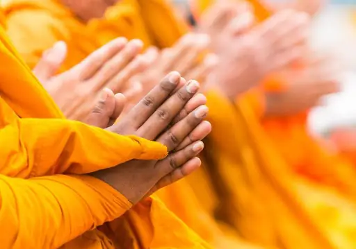 Làm Sao Để Có Pháp Danh?