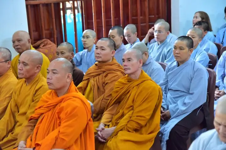 Pháp Thoại Phật Giáo