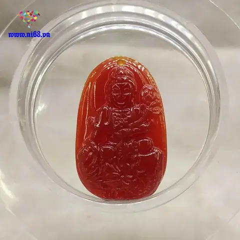 Phật Bản Mệnh Mã Não Đỏ