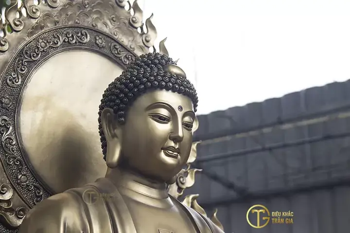 Mời Quý Phật Tử Hoan Hỷ Ngắm Nhìn Hình Ảnh Những Mẫu Tượng Phật A Di Đà Đẹp Do Cơ Sở Điêu Khắc Tượng Phật Trần Gia Tôn Tạo: