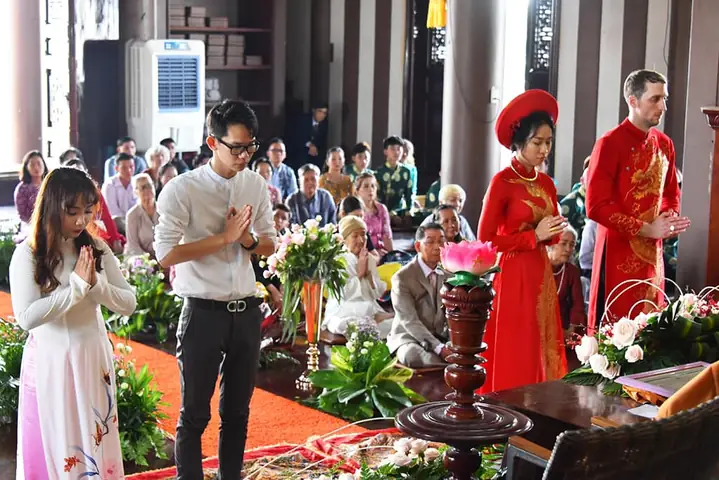 Hãy Tự Mình Cảm Thấu Được Những Đạo Lý Nhà Phật, Để Tạo Dựng Nên Thái Độ Sống Đúng Đắn Nhất, Trân Trọng Từng Nợ Duyên Trong Đời, Vì Vốn Dĩ, Đã Đi Qua Đời Nhau, Ắt Hẳn Là Đều Có Nguyên Do Của Nó.