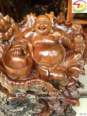 Top 19 Tượng Phật Di Lặc Gỗ Xá Xị: Độc Bản Nghệ Thuật & Phong Thủy