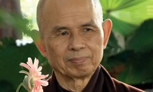 Thiền Sư Thích Nhất Hạnh - Người Khởi Xướng 'phật Giáo Dấn Thân ...