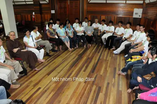 Phật Giáo Làng Mai