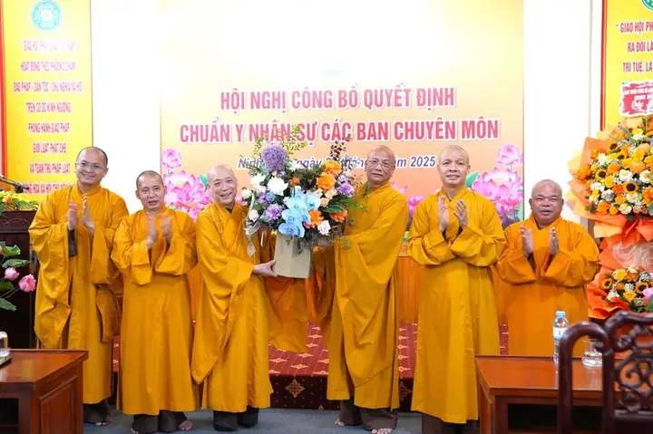 Phật Giáo Tỉnh Ninh Bình Kiện Toàn Nhân Sự Các Ban Chuyên Môn – Hướng Tới Sự Phát Triển Ổn Định Và Đồng Hành Cùng Dân Tộc