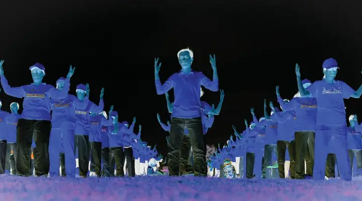 Việc Sử Dụng Khái Niệm Phật Gia Một Mặt Gây Ngộ Nhận Cho Những Tín Đồ Phật Giáo Rằng Pháp Luân Công Cũng Thuộc Về Phật Pháp...