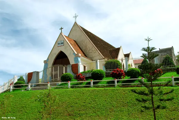 Phật Giáo Ở Đà Lạt