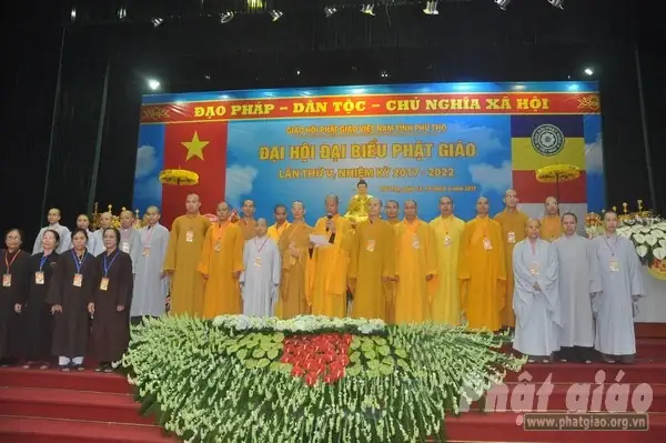 Du Lịch Tâm Linh Đầu Năm: Top Điểm Đến Phật Giáo Linh Thiêng Tại Phú Thọ Và Cả Nước