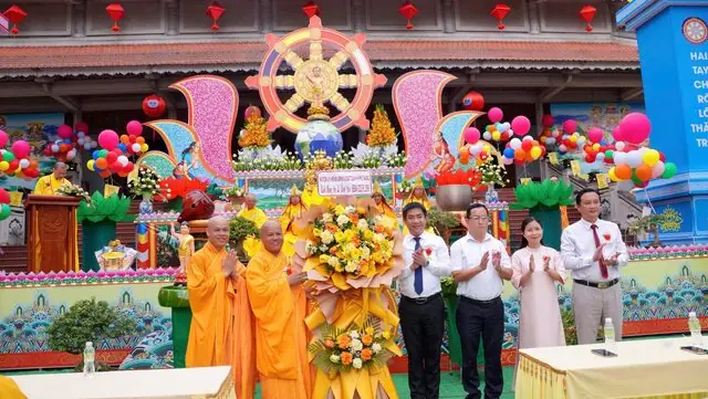 Phật Giáo Phú Vang