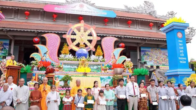 Phật Giáo Phú Vang