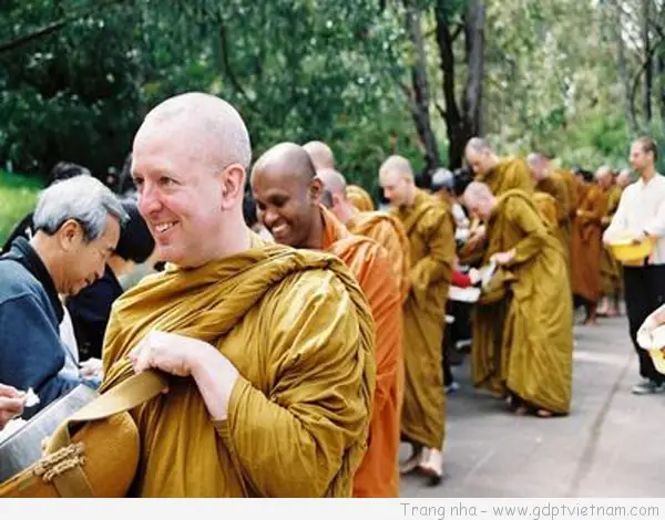 Đạo Phật Ở Phương Tây | Gđpt Việt Nam
