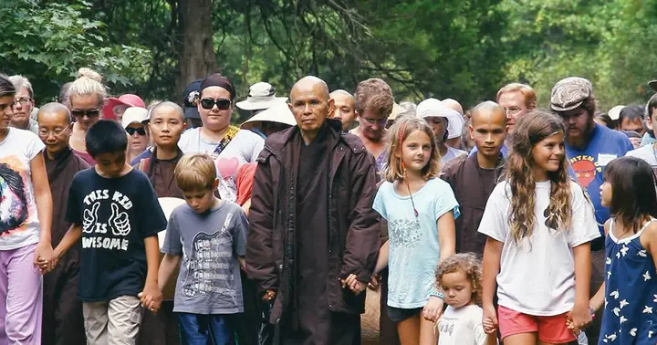 10 Nhận Định Về Sự Phát Triển Của Đạo Phật Ở Phương Tây | Giác ...