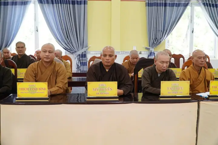 Phật Giáo Tiền Giang Đã Hoàn Thành Việc Dừng Hoạt Động Ban Trị Sự 11 Huyện Thị Thành Trong Toàn Tỉnh