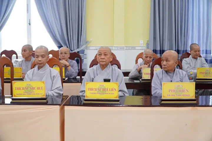 Phật Giáo Tiền Giang Đã Hoàn Thành Việc Dừng Hoạt Động Ban Trị Sự 11 Huyện Thị Thành Trong Toàn Tỉnh