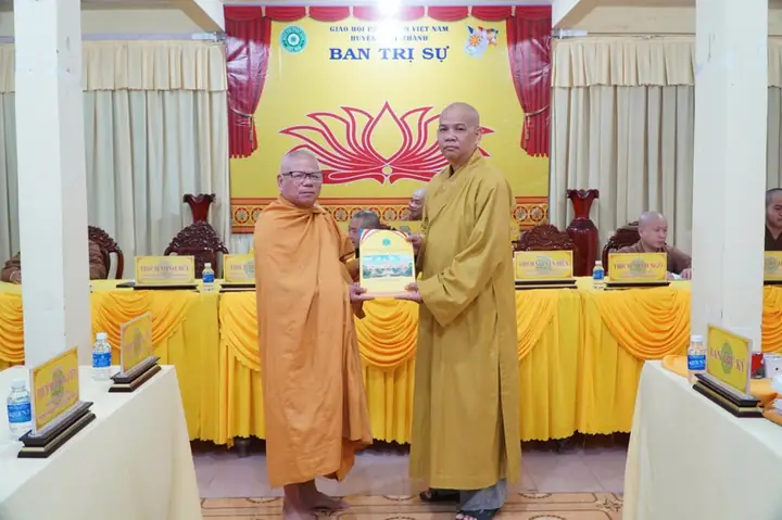 Phật Giáo Tiền Giang Đã Hoàn Thành Việc Dừng Hoạt Động Ban Trị Sự 11 Huyện Thị Thành Trong Toàn Tỉnh