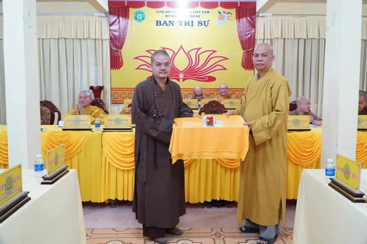 Phật Giáo Tiền Giang Đã Hoàn Thành Việc Dừng Hoạt Động Ban Trị Sự 11 Huyện Thị Thành Trong Toàn Tỉnh