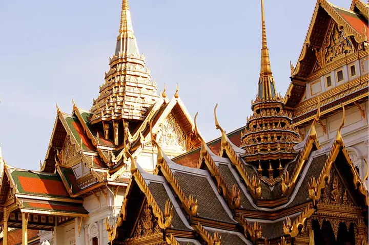 Giới Thiệu Chùa Chùa Phật Ngọc Lục Bảo - Wat Phra Kaew