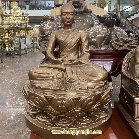 Ai Là Người Có Thể Thực Hiện Việc Khai Quang Điểm Nhãn Cho Tượng Phật Bằng Đồng?