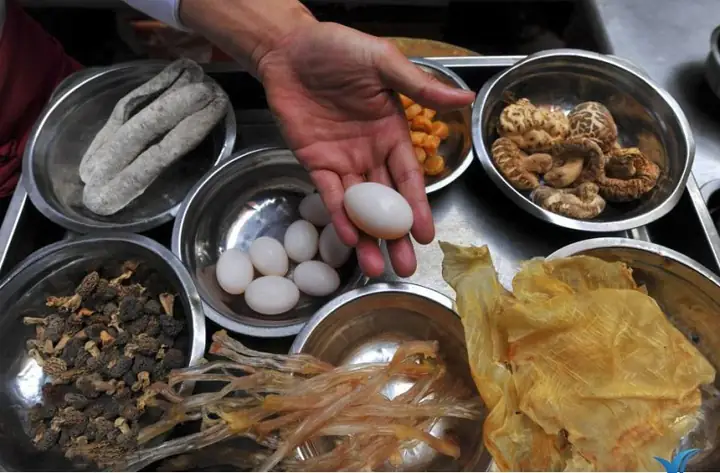 Phật Nhảy Tường Bán Ở Đâu