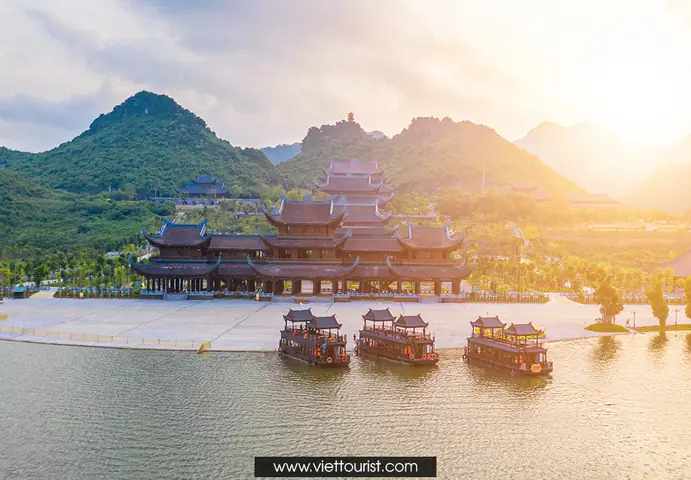 Kinh Nghiệm Đi Viếng Mộ Võ Thị…