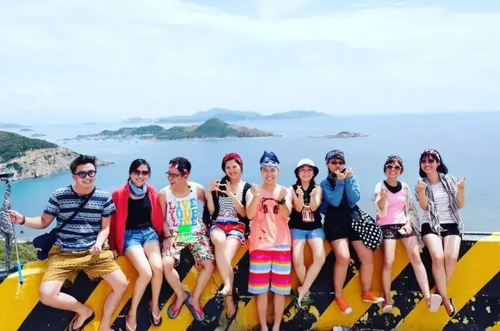 Những Điều Cần Chú Ý Khác Về Trang Phục Và Lịch Trình