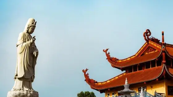 Linh Ứng Hay Nhiệm Mầu?