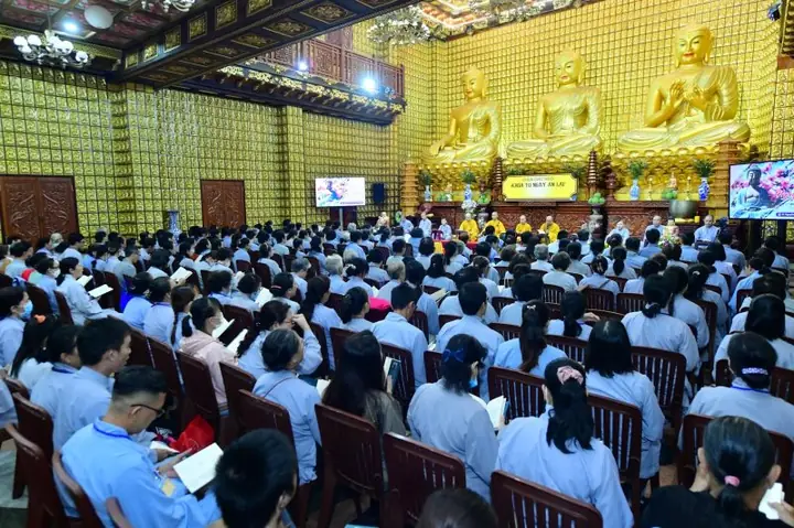 Phật Pháp Thích Hương Nhũ